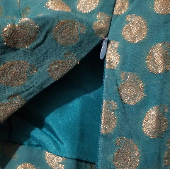 3 PIECE INDIAN OUTFIT - Picture 14 of 15